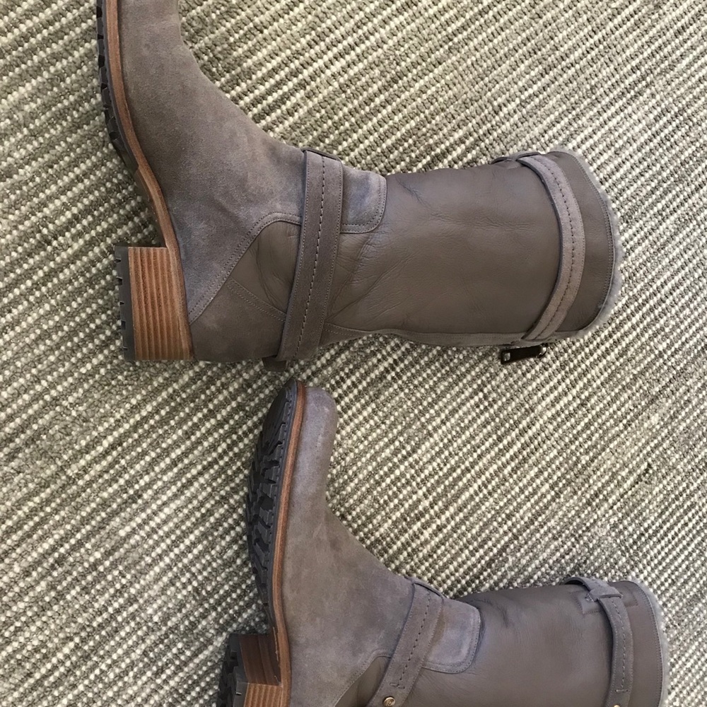 Christian Dior Nubuck/Leather Mid-Calf boots 41 - Picture 15 of 15